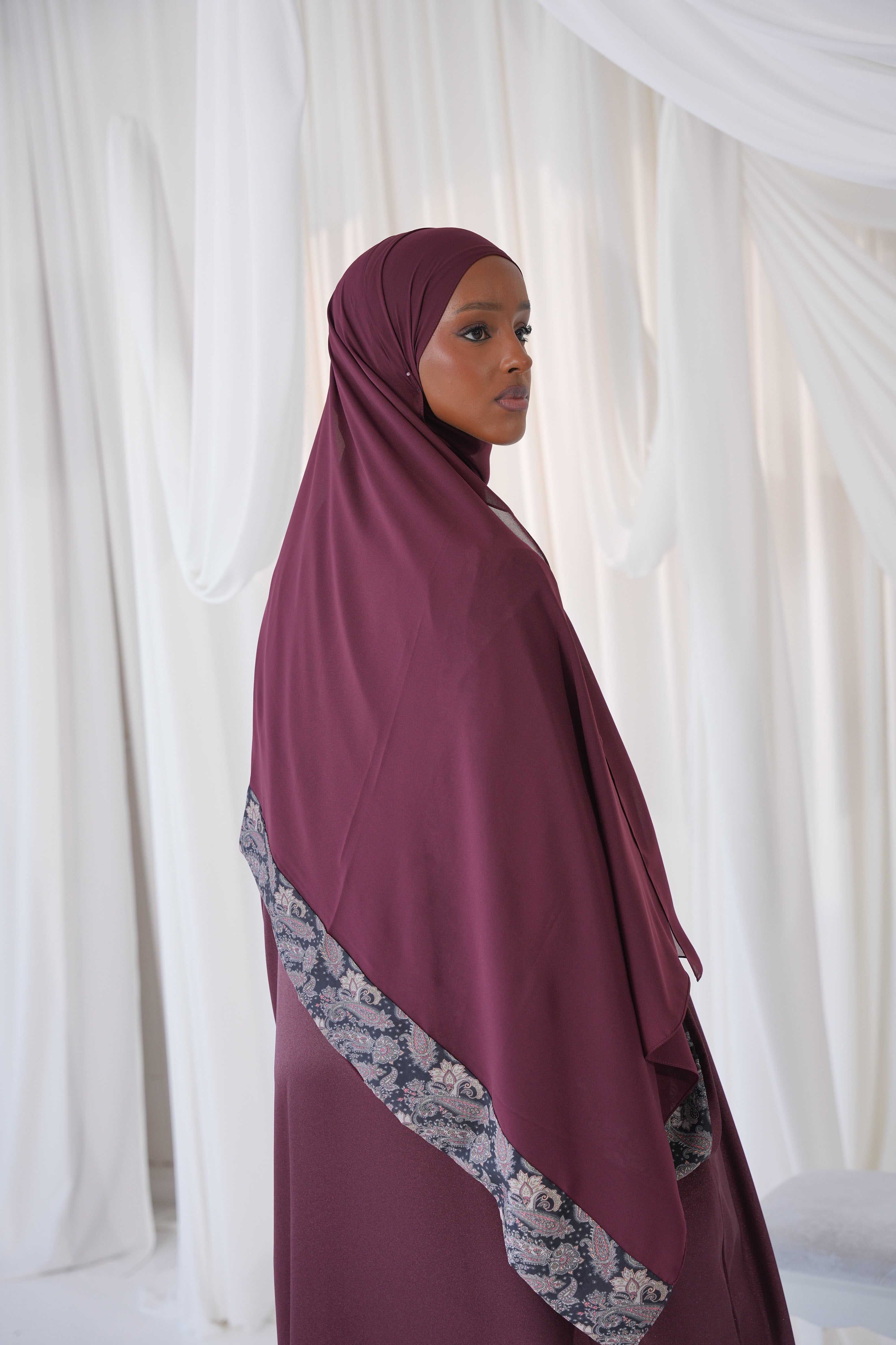 Layali – Burgundy
