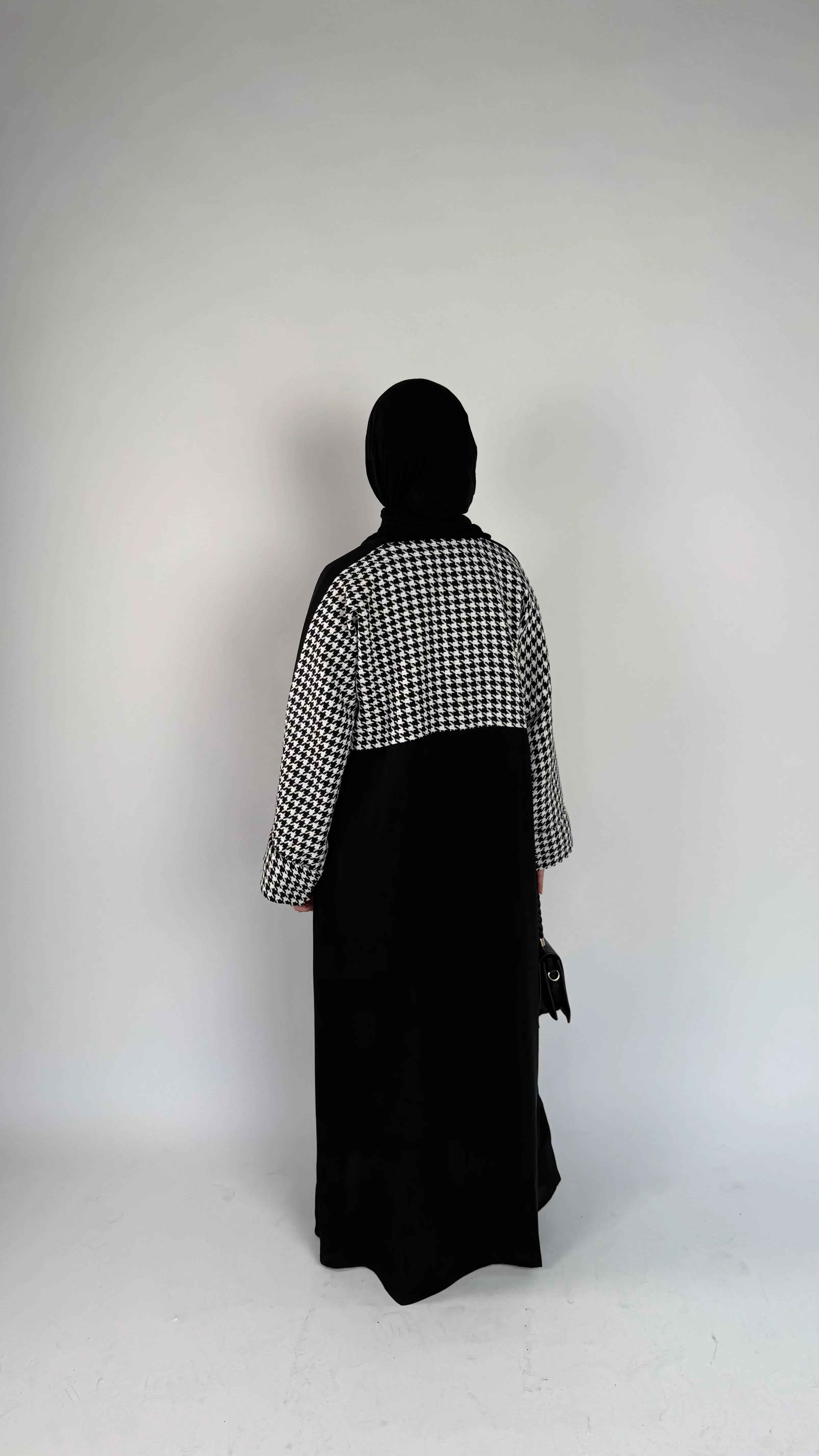 Luxury Houndstooth Abaya – Limited Edition Premium Fabric | Elegant Modest Wear