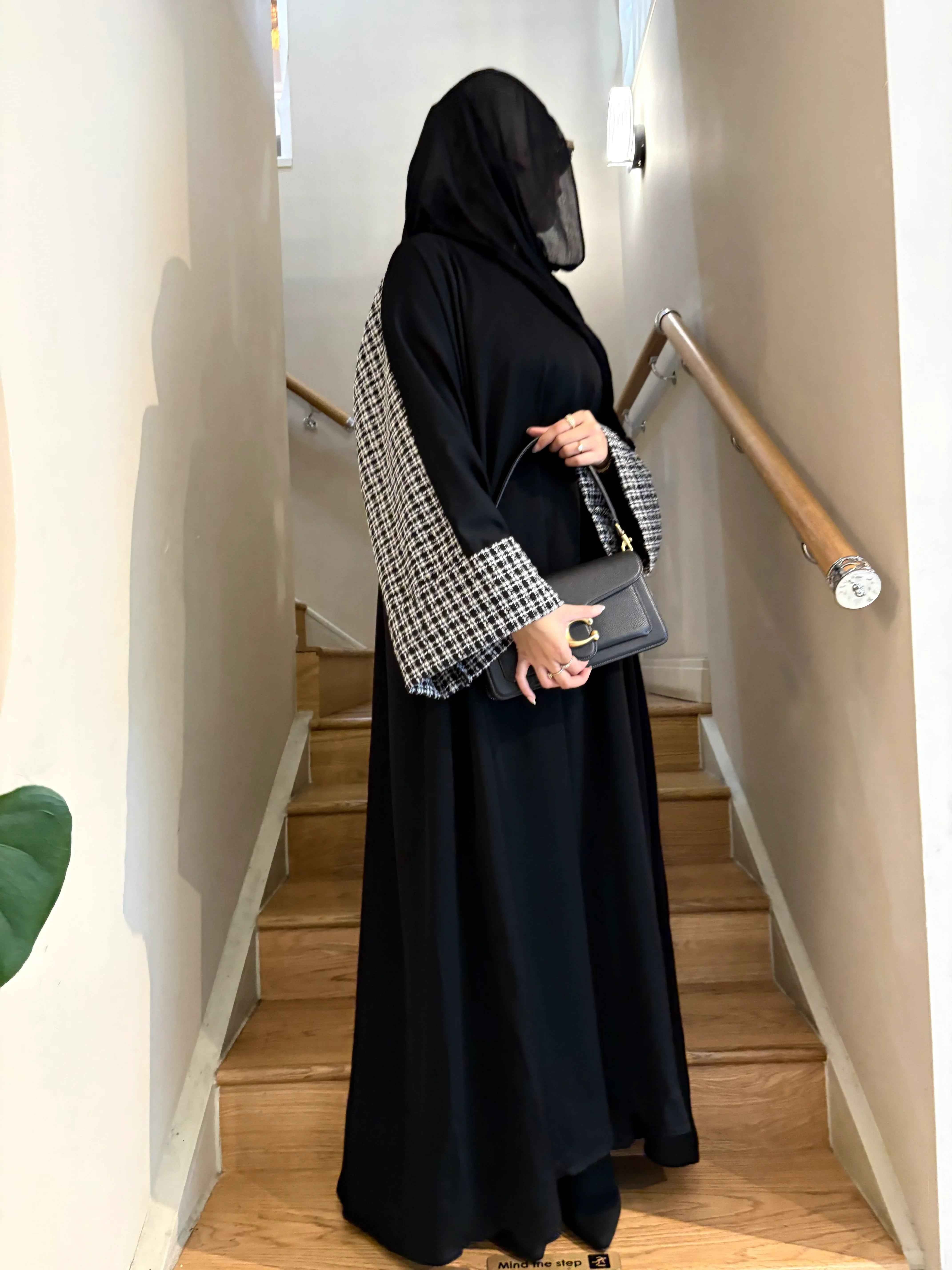 Checkered Black Abaya –Exclusive Collection / Premium Fabric / Limited Edition.