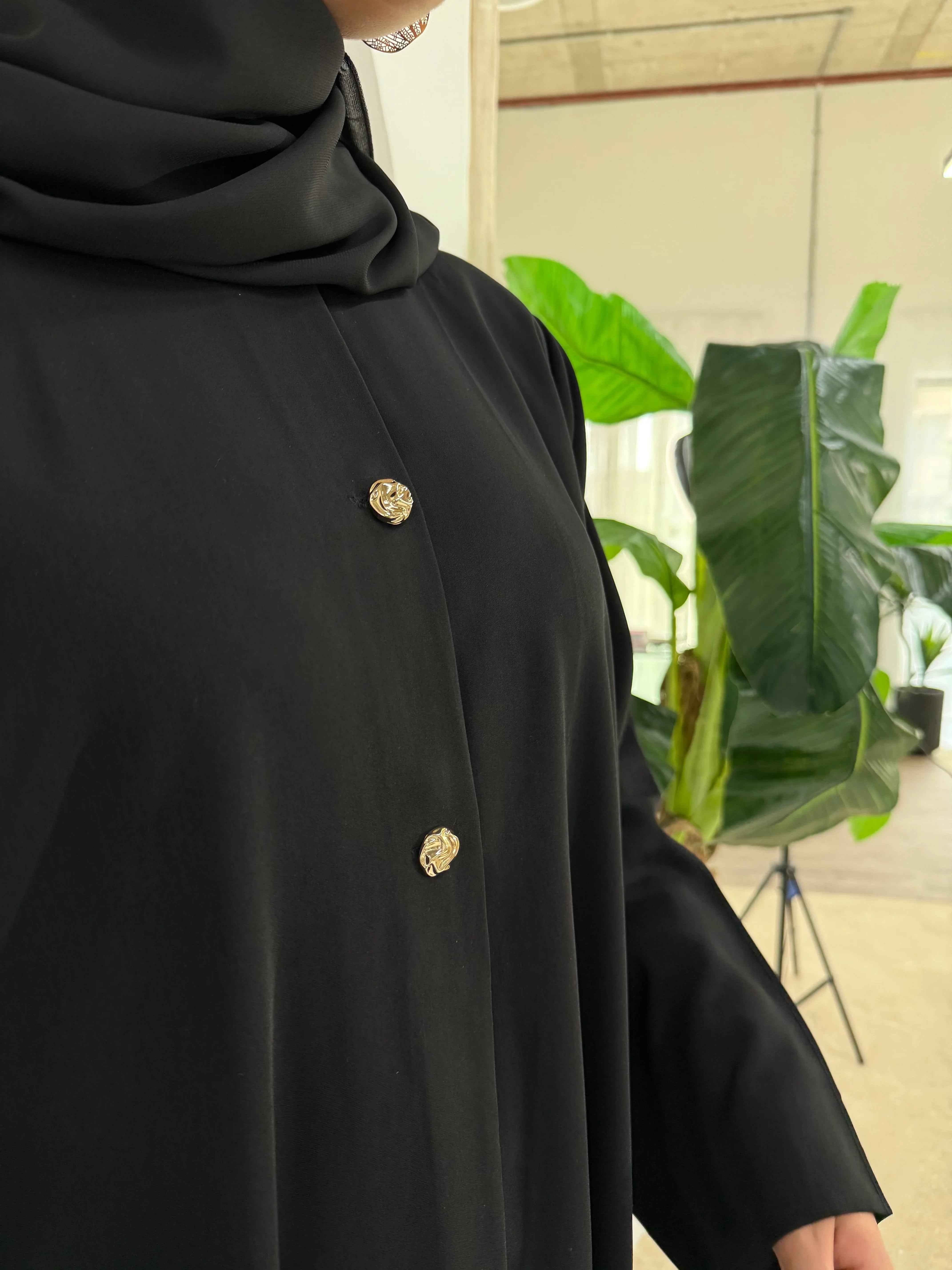 Noir Mirage Abaya Ensemble – Luxe Flow with Matching Hijab